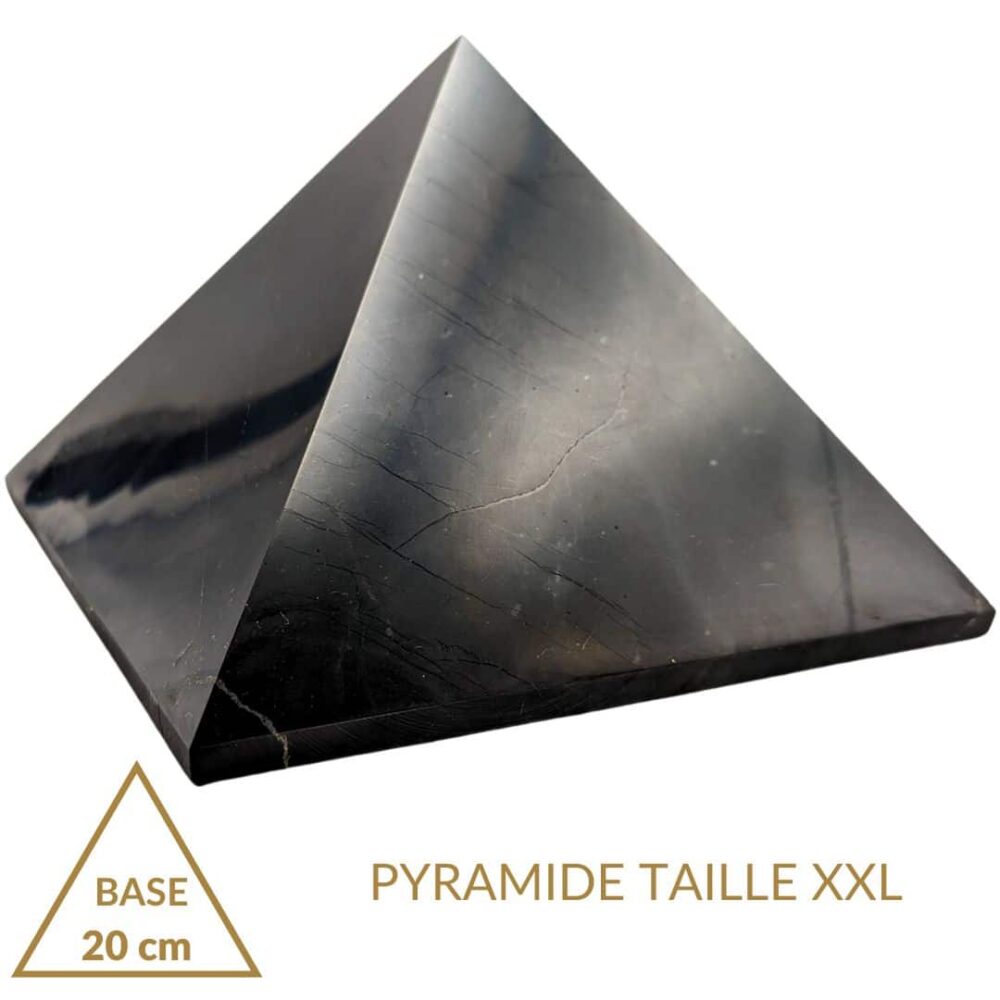 Pyramide de Shungite 20cm