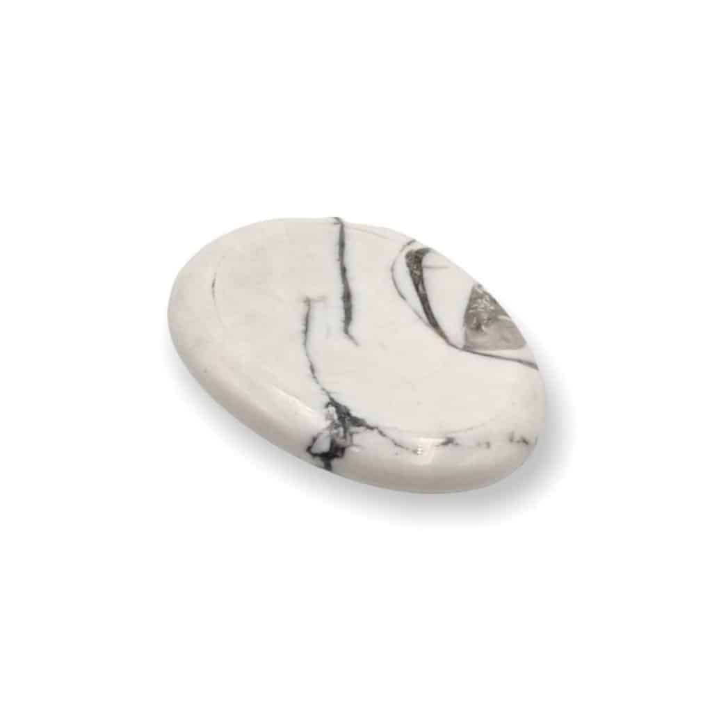 worry stone Howlite