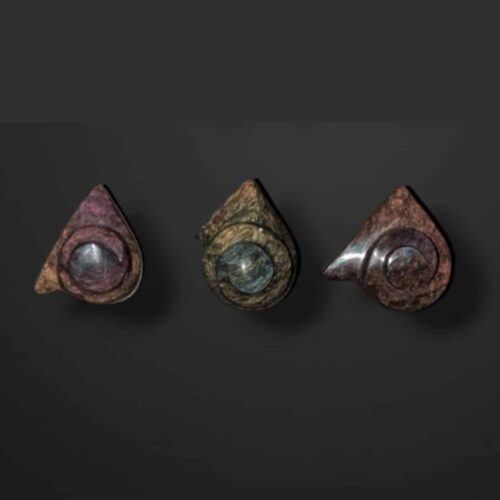 Pendentif spirale Obsidienne Manta Huichol