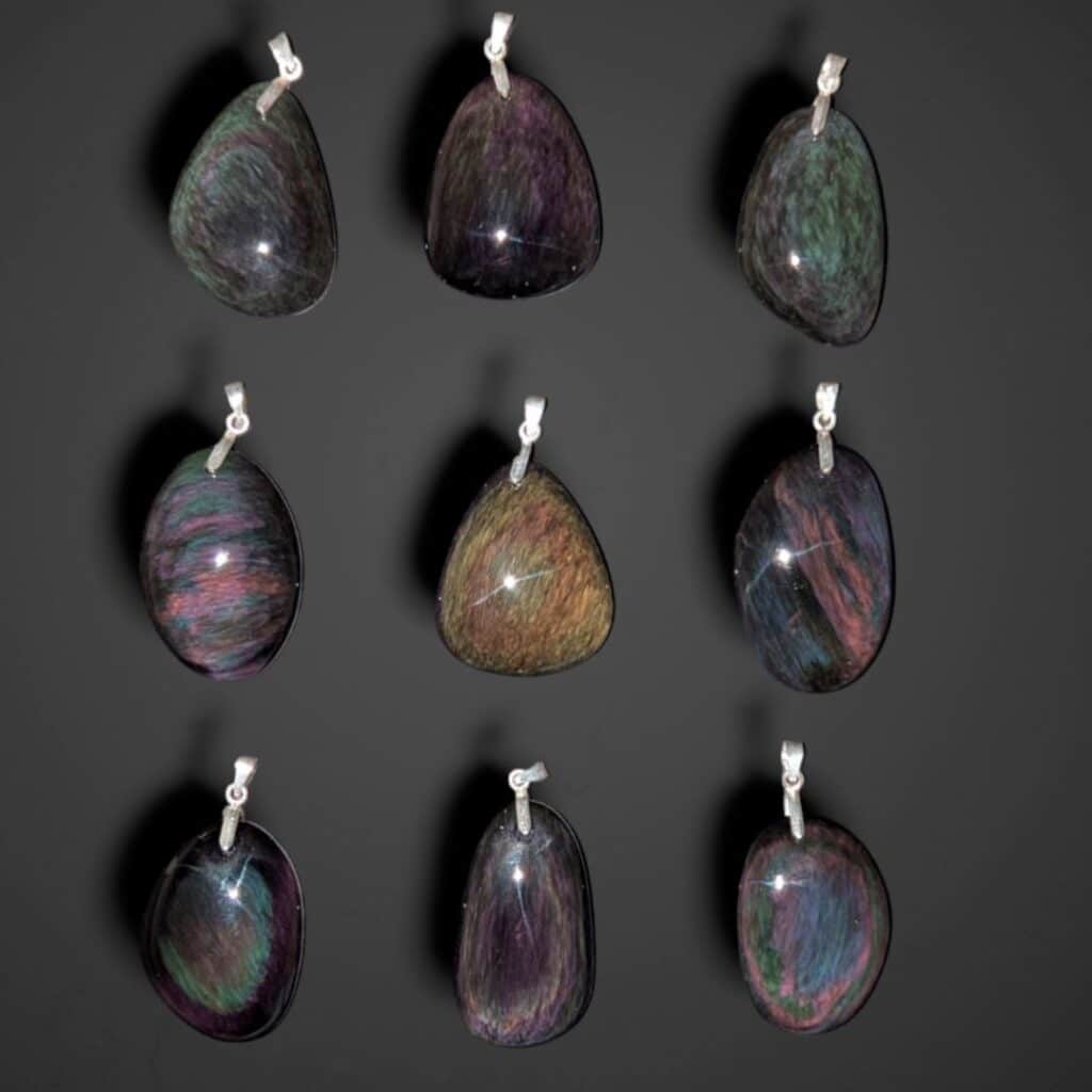 Pendentif  Obsidienne Manta Huichol