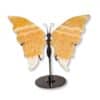 Papillon sculpté en calcite jaune naturelle, pièce unique 01, vue de face – Garaulion