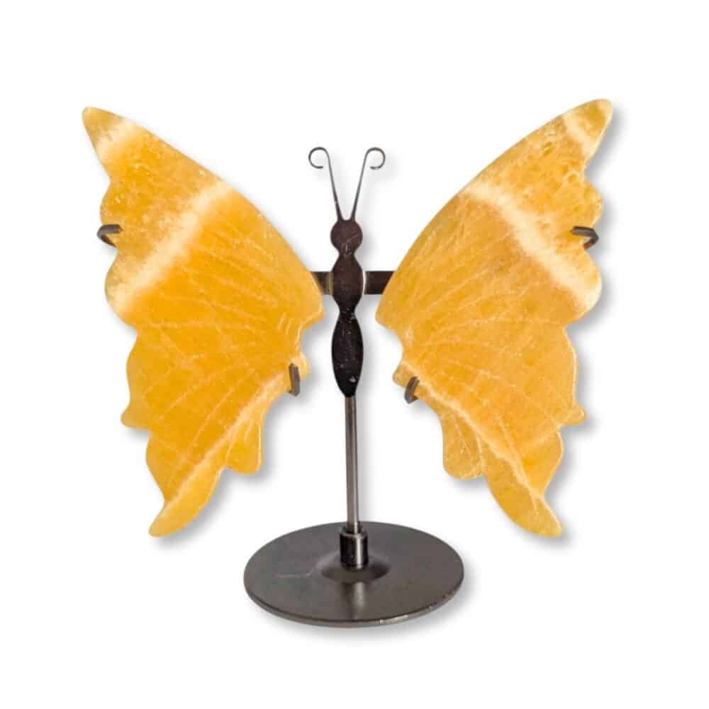 Papillon sculpté en calcite jaune naturelle, pièce unique 02, vue de face – Garaulion