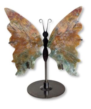 Papillon décoratif en jaspe océan naturel, pièce unique 01, vue de face – Garaulion