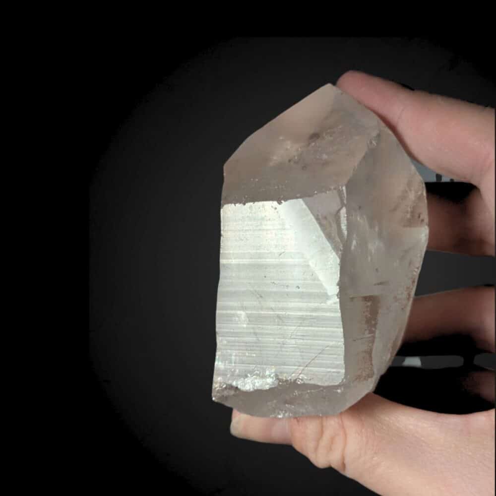 quartz lémurien 205g