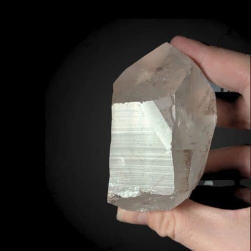 quartz lémurien 205g